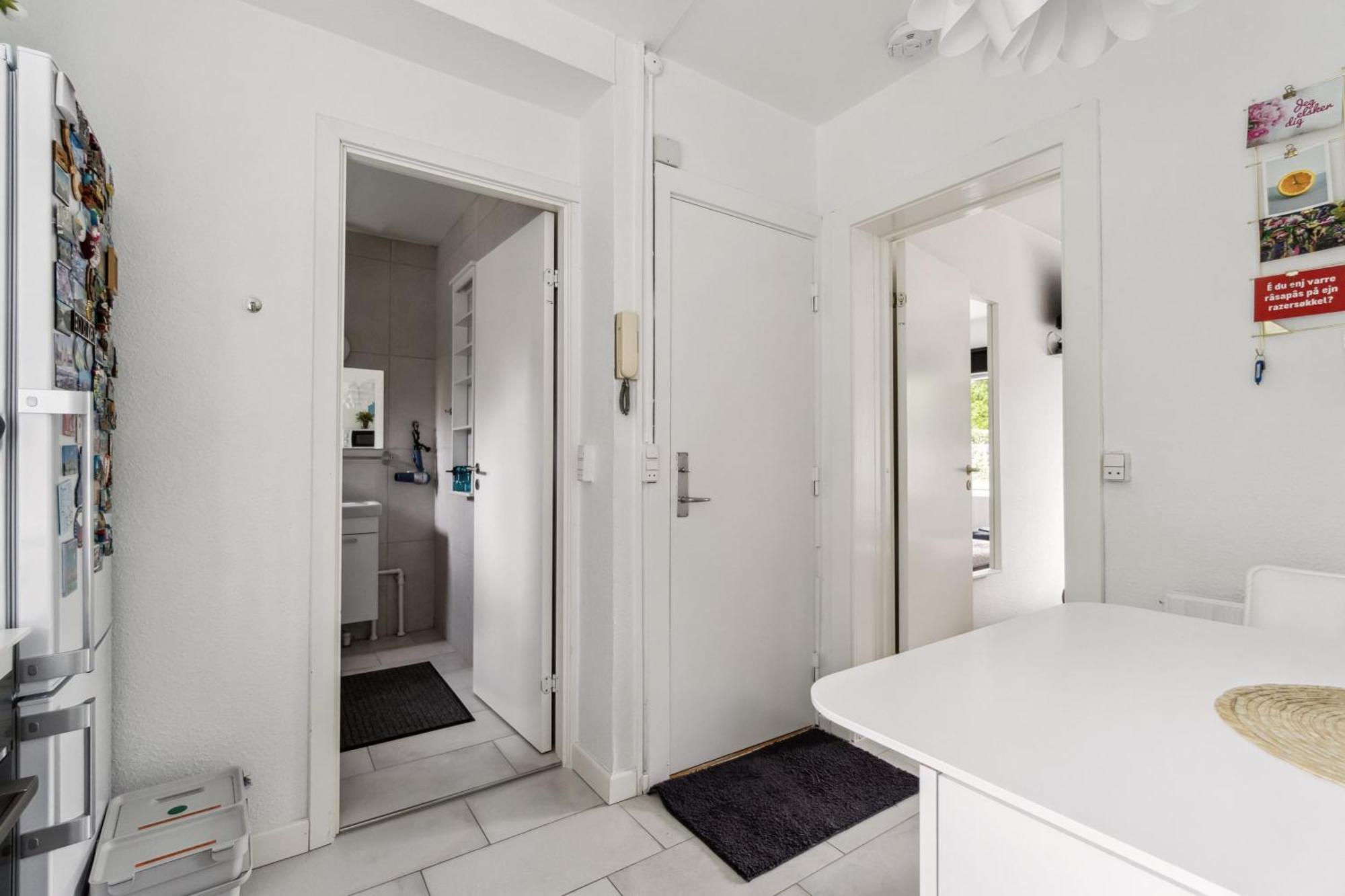 Appartement Cosy Apt. In Near Airport- Metro-beach. *